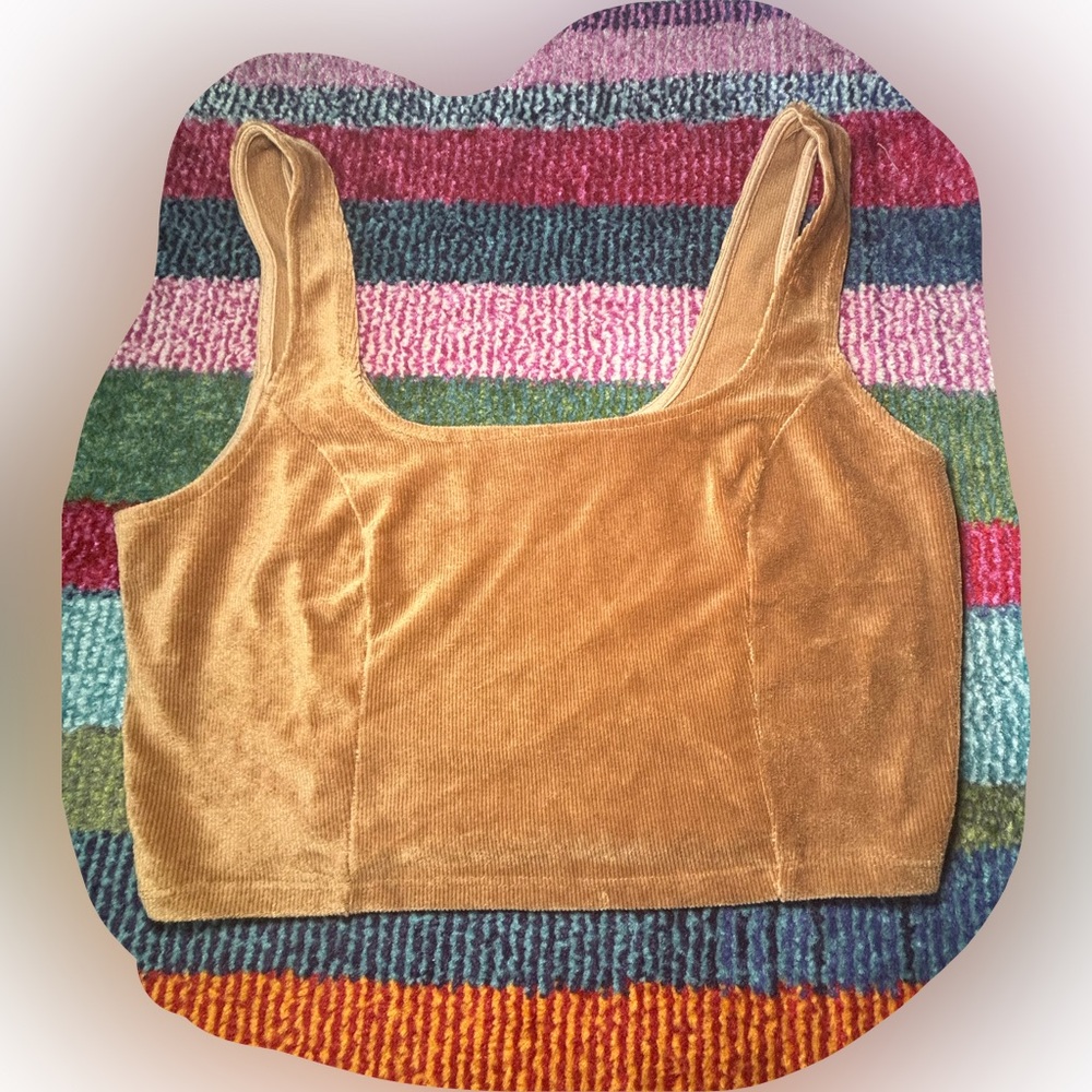 Velvet camel Women's crop tank